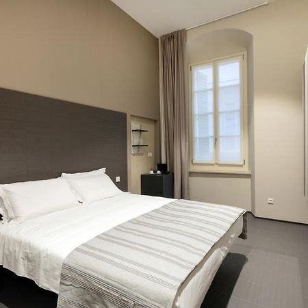 Salina Luxury Suites Parma Exteriér fotografie