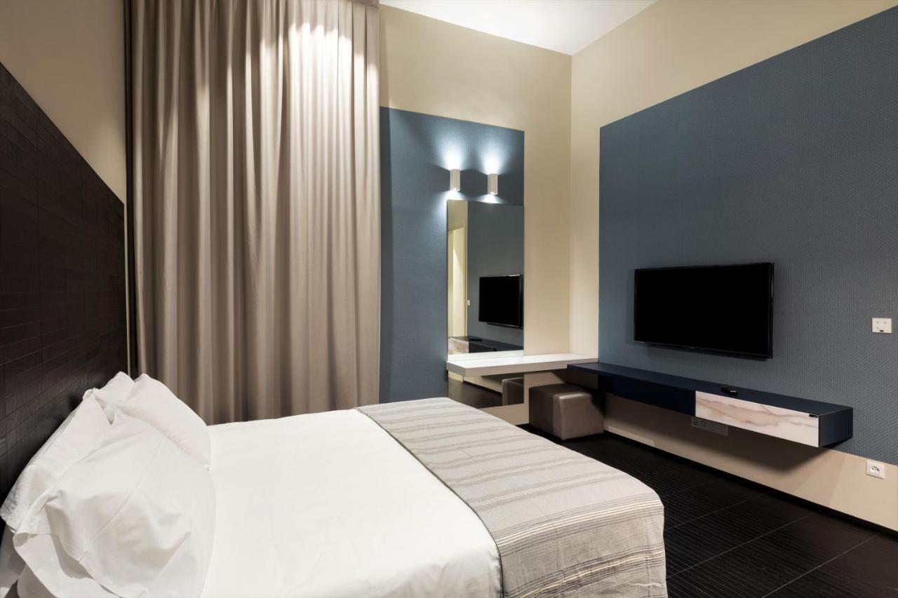 Salina Luxury Suites Parma Exteriér fotografie