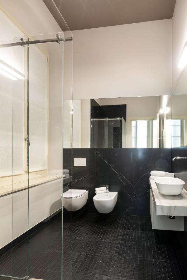 Salina Luxury Suites Parma Exteriér fotografie