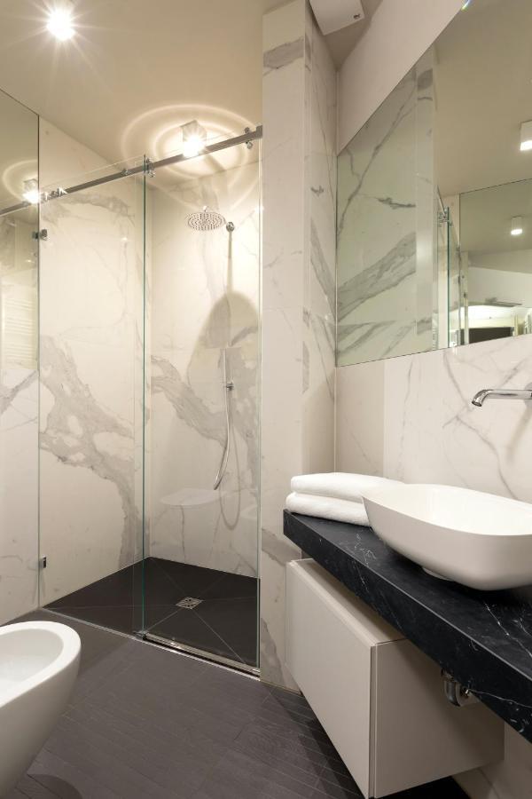 Salina Luxury Suites Parma Exteriér fotografie